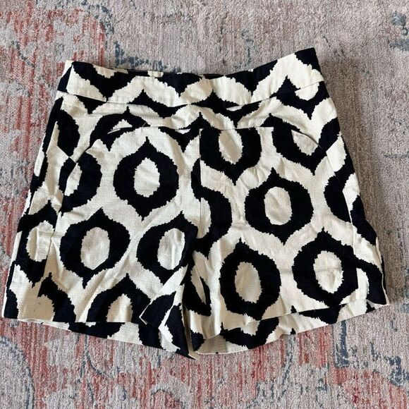 Cartonnier Anthropologie Black and Cream Pattern Shorts - Picture 1 of 7